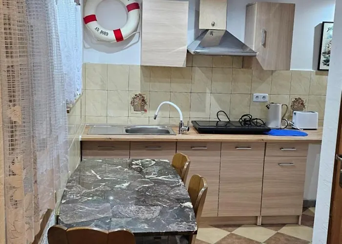 Apartamencik Marynarski Zdroj Centrum Daire Polanica-Zdroj